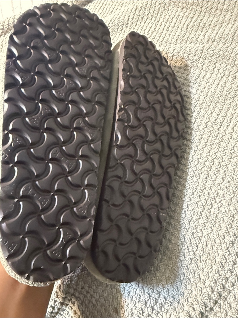 Women’s Birkenstock Amsterdam Clog - Picture 4 of 4